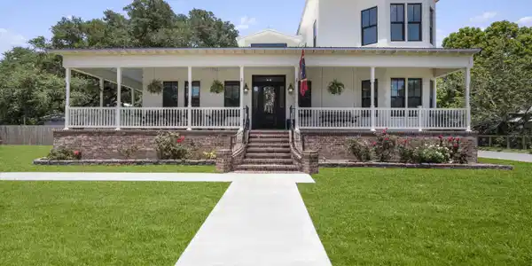 576 Comfort Place