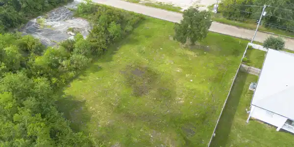 120 Lafitte Drive