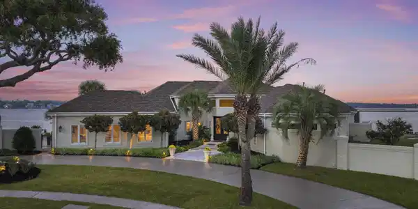 2000 Bayou Laporte Drive