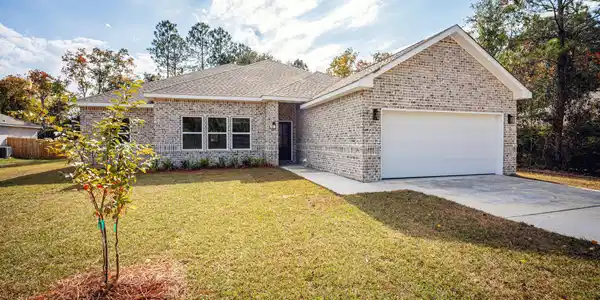 2403 Graveline Road
