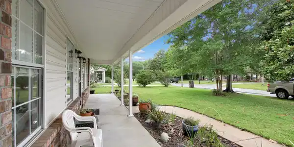 Image 4: Front Porch