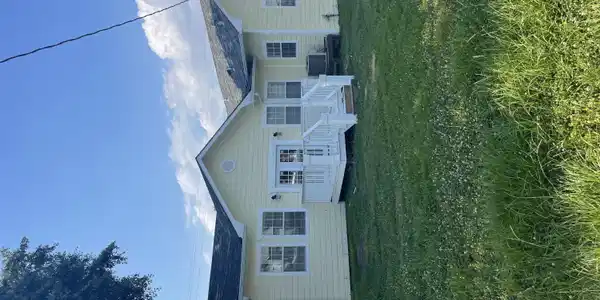 238 Handy Lane