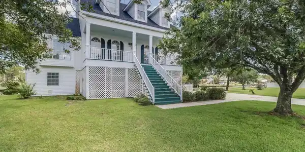 103 Locust Lane