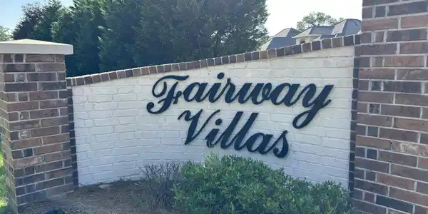 Image 2: Fairway Villas