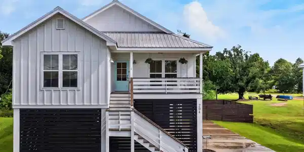204 Piney Ridge Road
