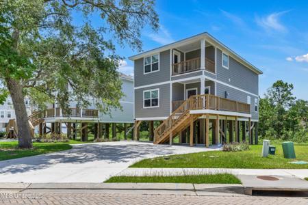 761 Bay Breeze Drive