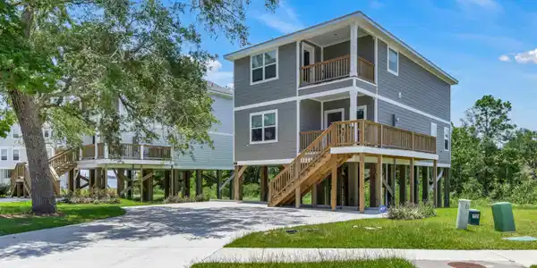 761 Bay Breeze Drive