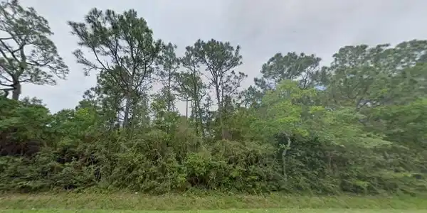 01 W North Street