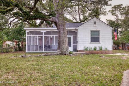151 Saint George Avenue