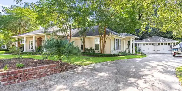 108 Ashley Place