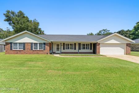 2414 Sunkist Country Club Road