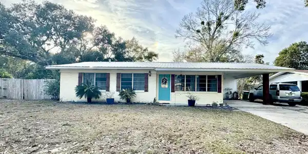 319 Spratley Avenue