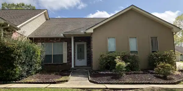 16631 Kapalama Place