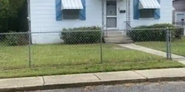 208 Bayly Drive