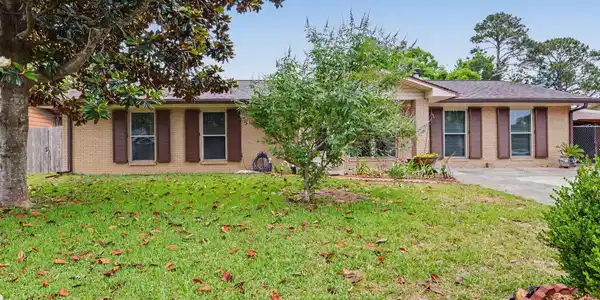 851 Rustwood Drive