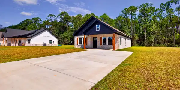 3419 Raintree Drive