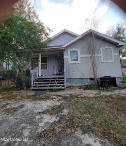 2011 7th Street S