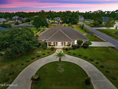 1608 Shelby Lane