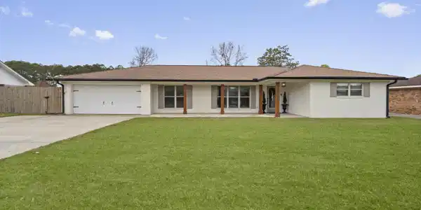 821 Auburn Drive