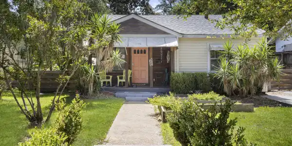 212 Benachi Avenue