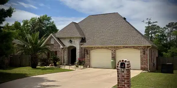 717 Clover Place