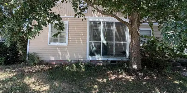 159 Clower Street