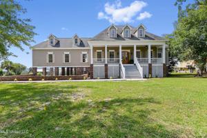 11138 River Vue Circle N