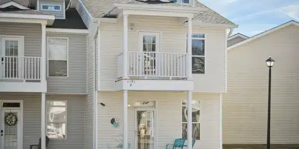 1191b Century Oaks Drive