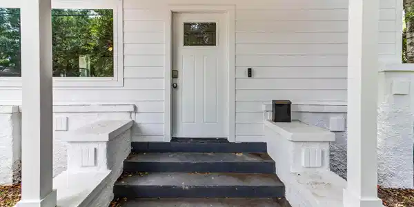 Image 3: 3420 12th Street (40)