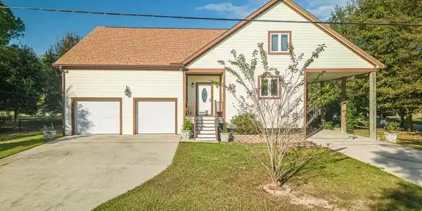 13 Chantilly Terrace