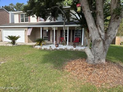 15 Lakeview Drive