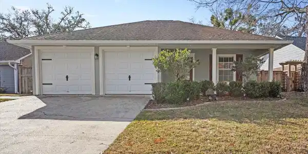 971 Bluff Ridge