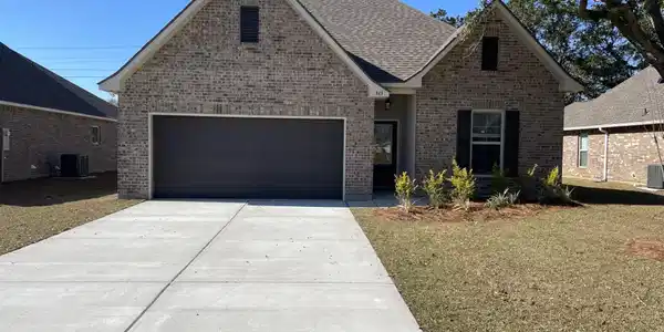 813 Ahoy Drive