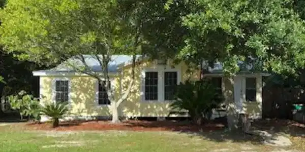 153 Saint Peter Street
