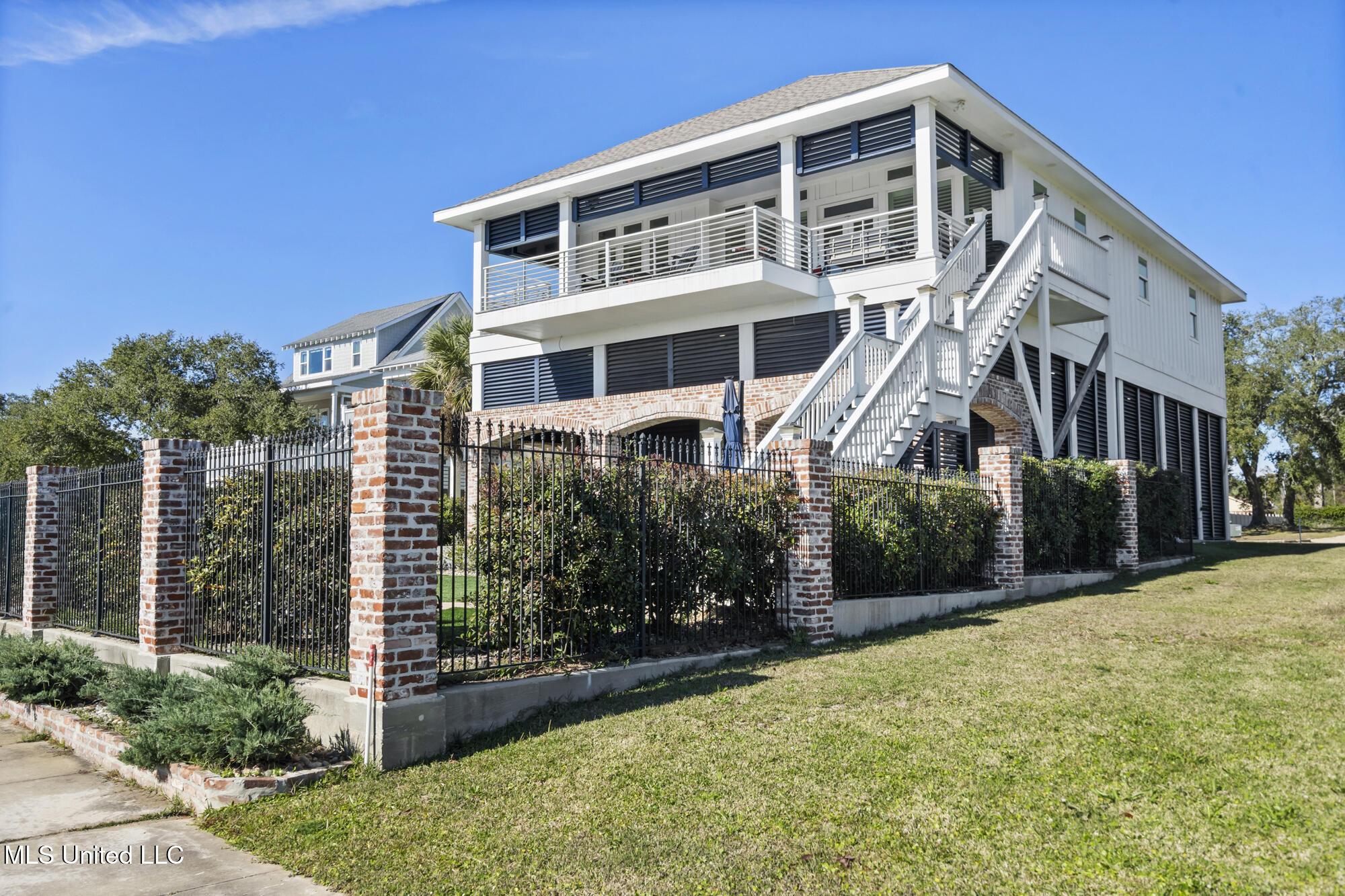 Image 3: 6_ghubphoto_005