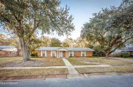 1512 Woodhaven Street