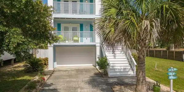 1480 Georgia Place