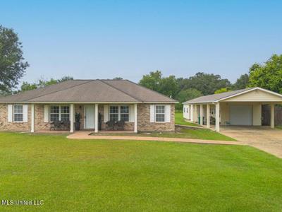 515 Amelda Street