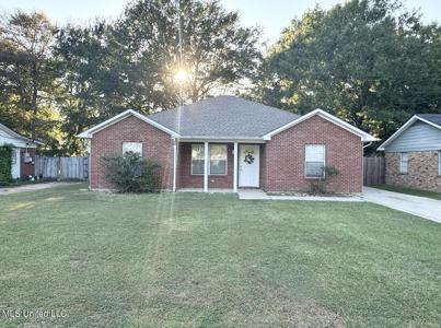 1725 Dolphin Drive