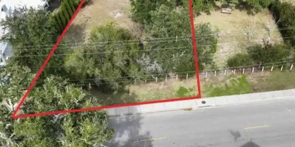 Image 2: 722 724 2nd Parcel Lines