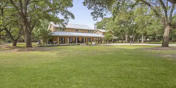 1625 Noble Road