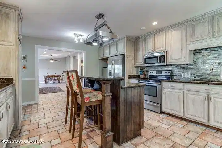 Image 1: kitchen menge