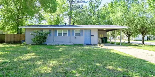 2402 Happy Avenue