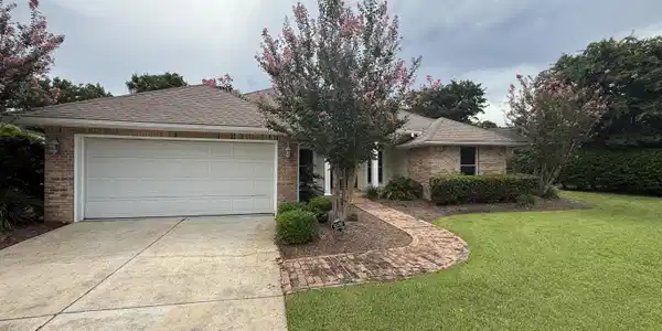 2530 Brighton Circle