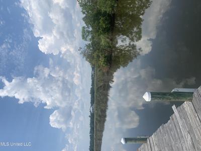 4048 Lazy River Rd