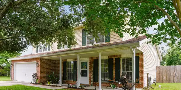 8210 Groveland Rd Road