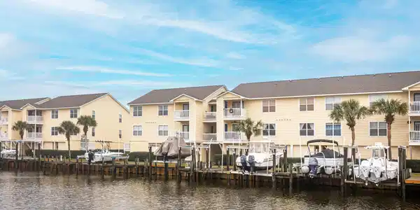 2421 Beachview Drive