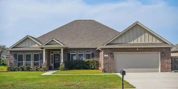 6577 Sugarcane Circle