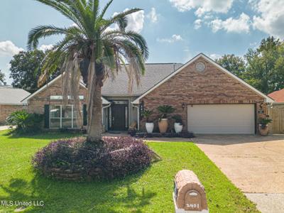 2451 W Shore Drive