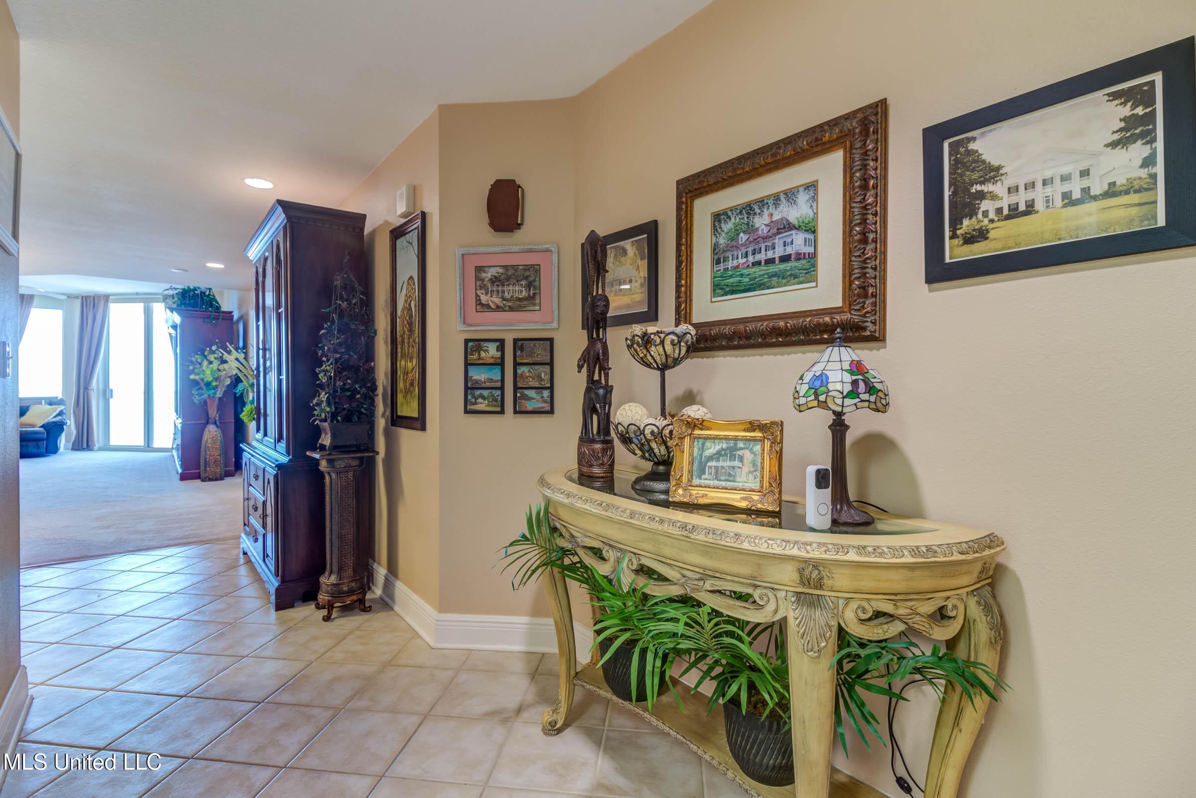 Image 4: 2668 Beach Blvd Unit 903 (14)